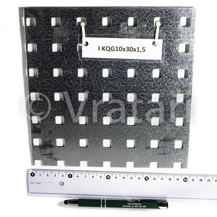 d-rovan-plech-tvercov-otvor-10x10-mm-rozte-30-mm